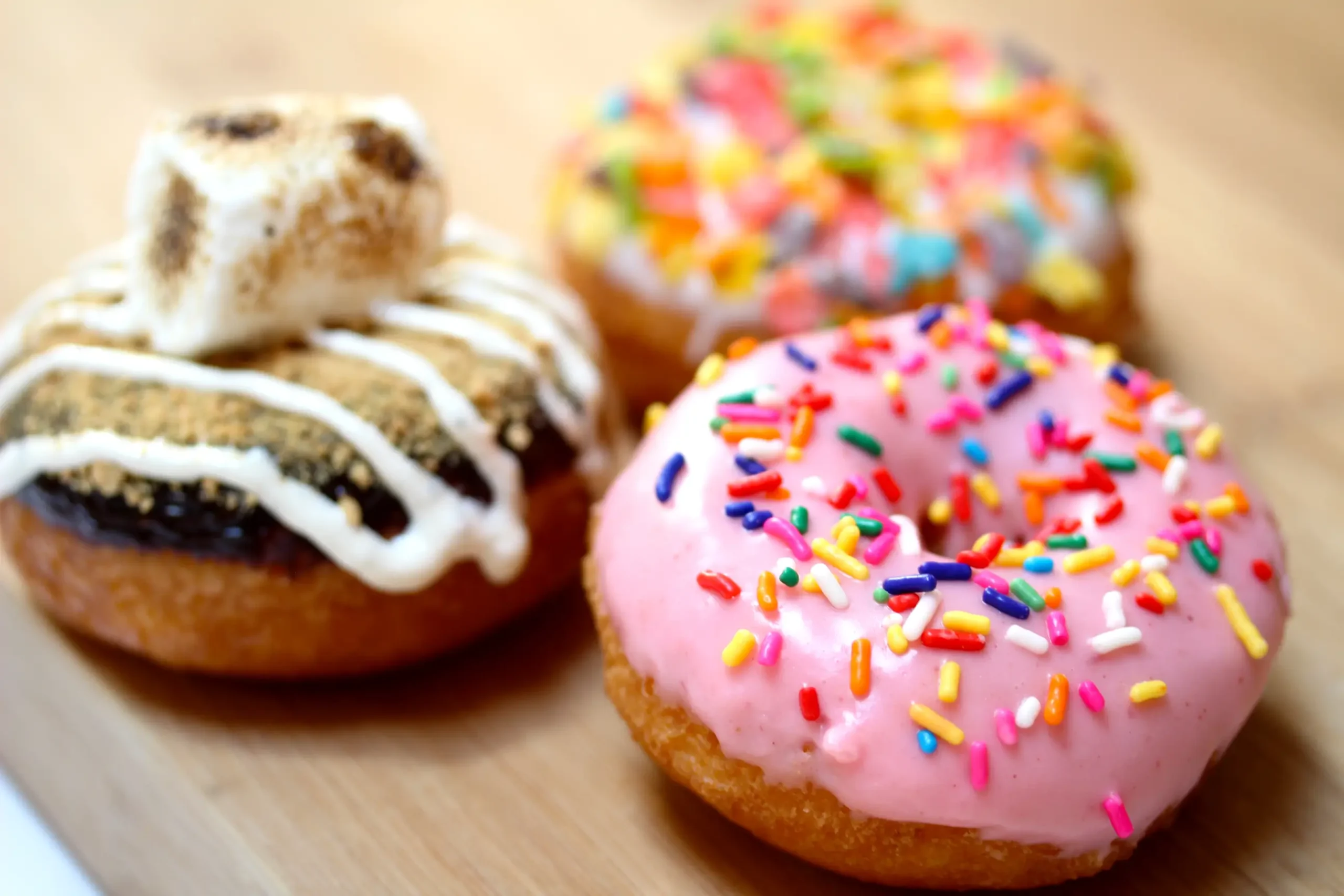 Top three favorite donuts for kids nicorn, S’mores and Homer Top three favorite donuts for kids nicorn, S'mores and Homer